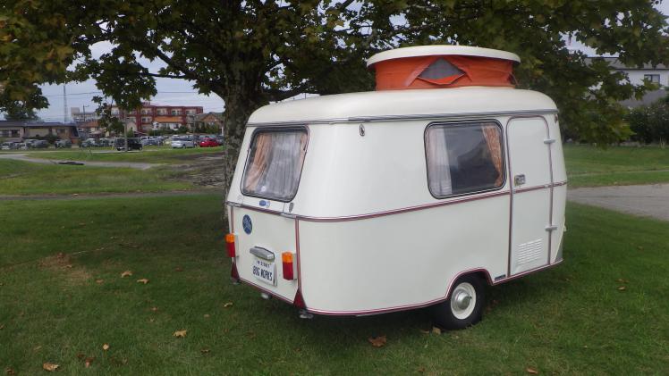 ��% metaKeywords %��